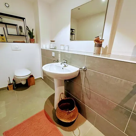 Casa Carlu Maria Iii アパート *